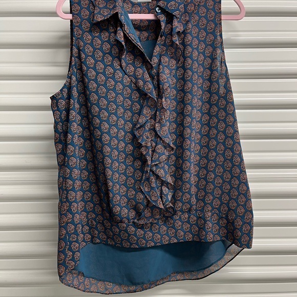 CAbi Tops - CAbi Floral Sleeveless Ruffle Top - Blue and Orange Size L
